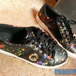 Guess Floral print shoes
